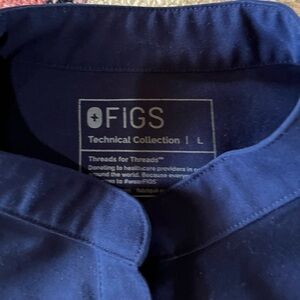 Women’s Figs Rafaela top Large